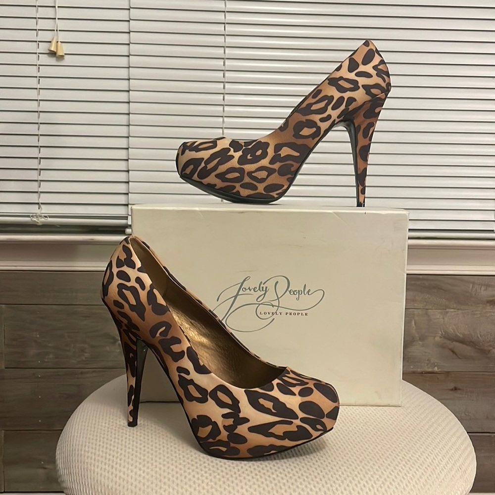 Lovely People Size 10 Animal Print Heels